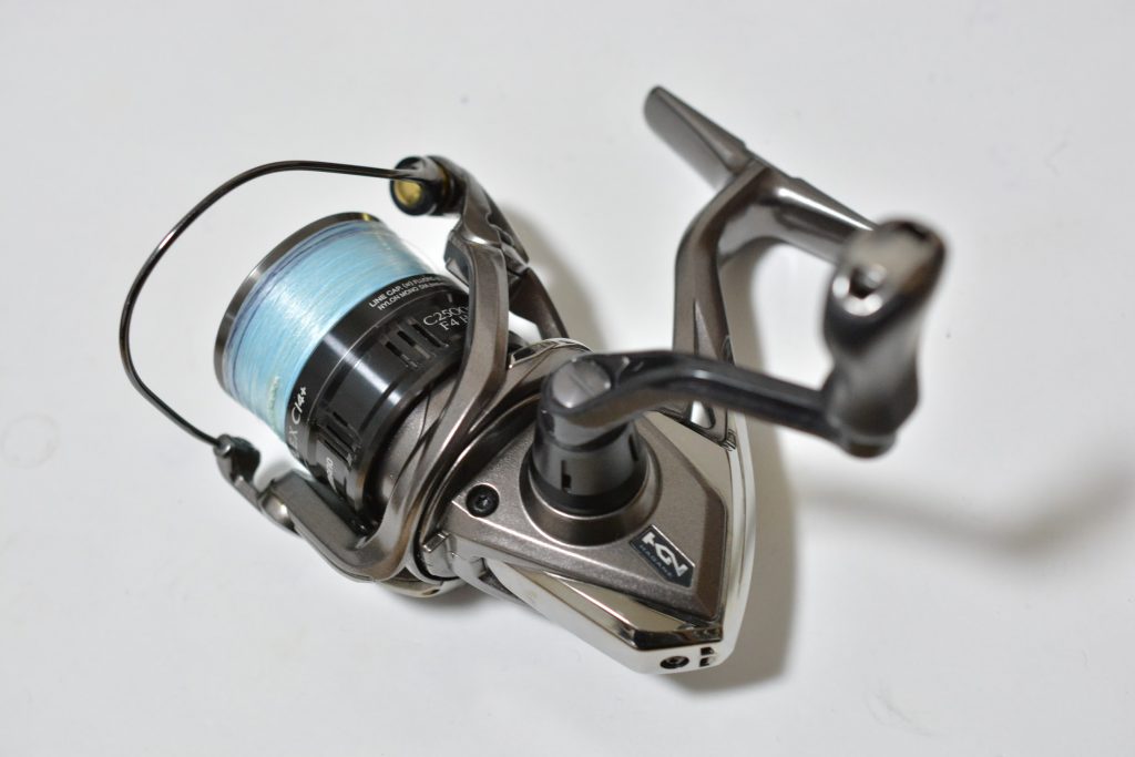 待望の再入荷! SHIMANO 17コンプレックス2500s f6 Hg - 通販 - www