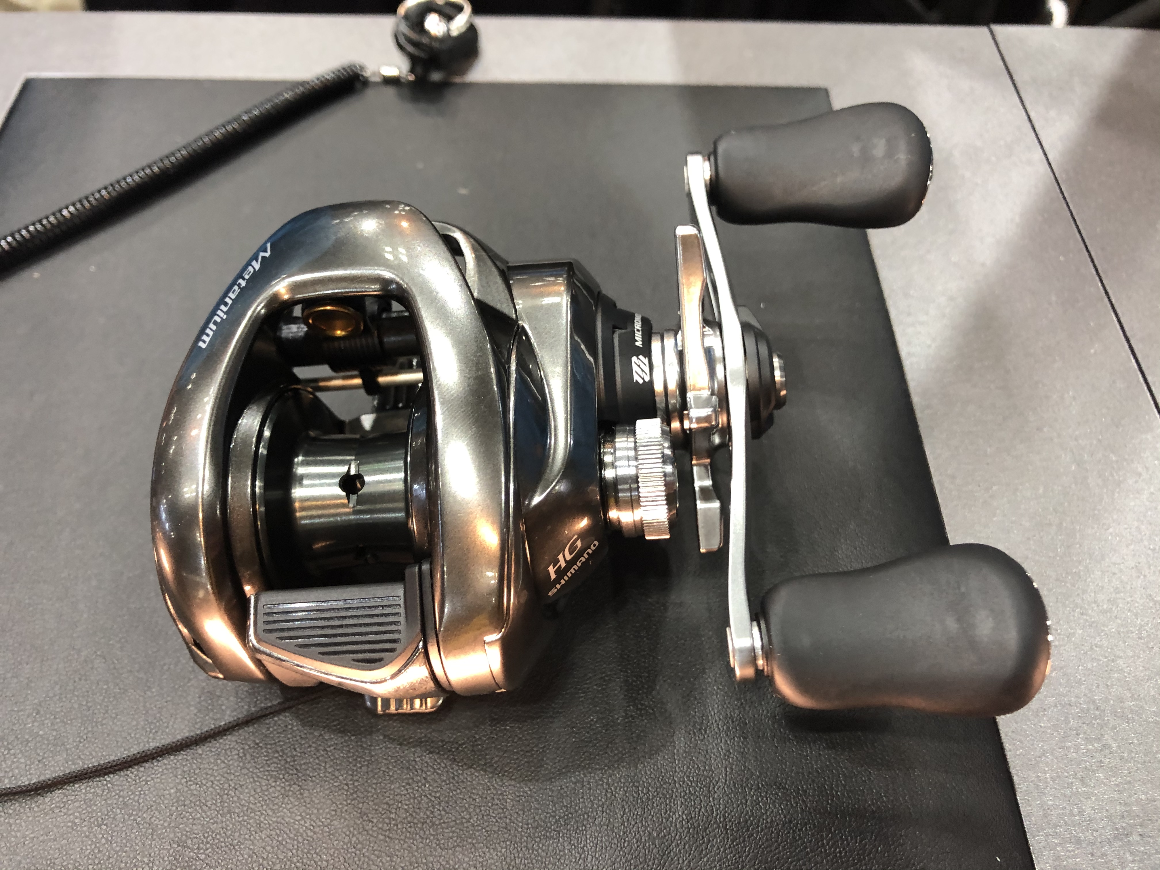 新品得価 SHIMANO - 13 メタニウム XG 右 夢屋深溝スプールの通販 by